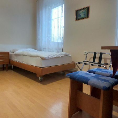 Penzion Mlynicky Dvur Červená Voda Ruang foto