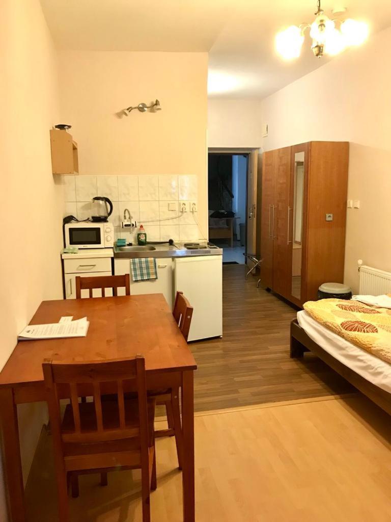 Penzion Mlynicky Dvur Červená Voda Ruang foto